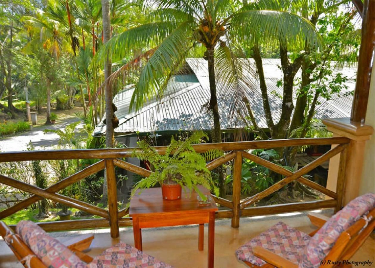 Hotel Roca Verde Beachfront ปุนตาเรนาส ภายนอก รูปภาพ